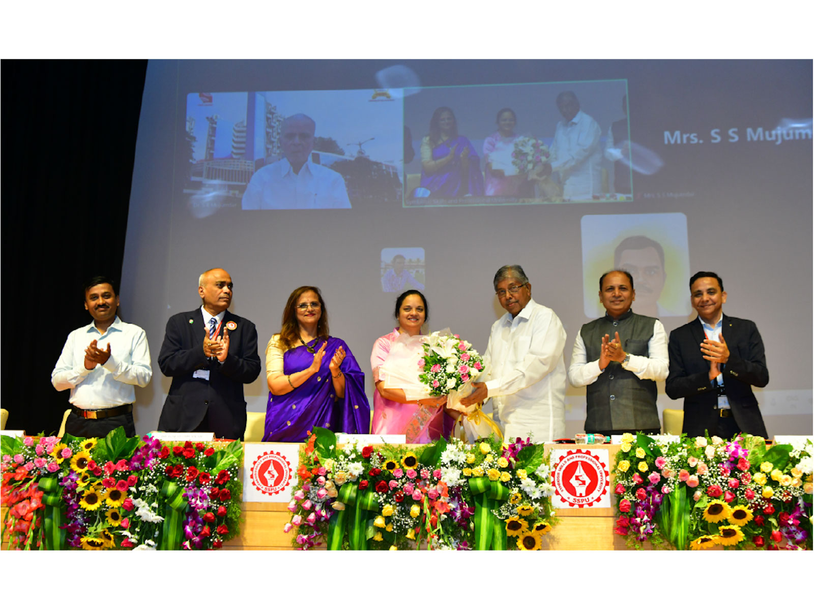 Felicitation of Dr. Swati Mujumdar on her appointment as Chancellor of SSPU