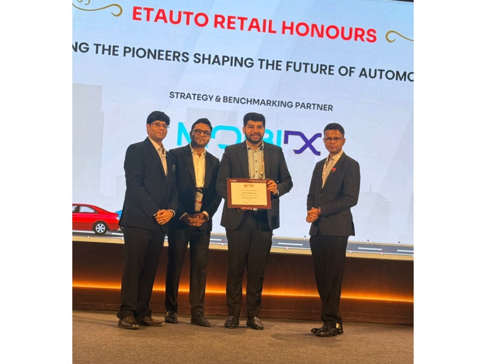Punit Parwani Honoured by The Economic Times' ETAuto for Excellence in Automotive Retail Growth in Central India
