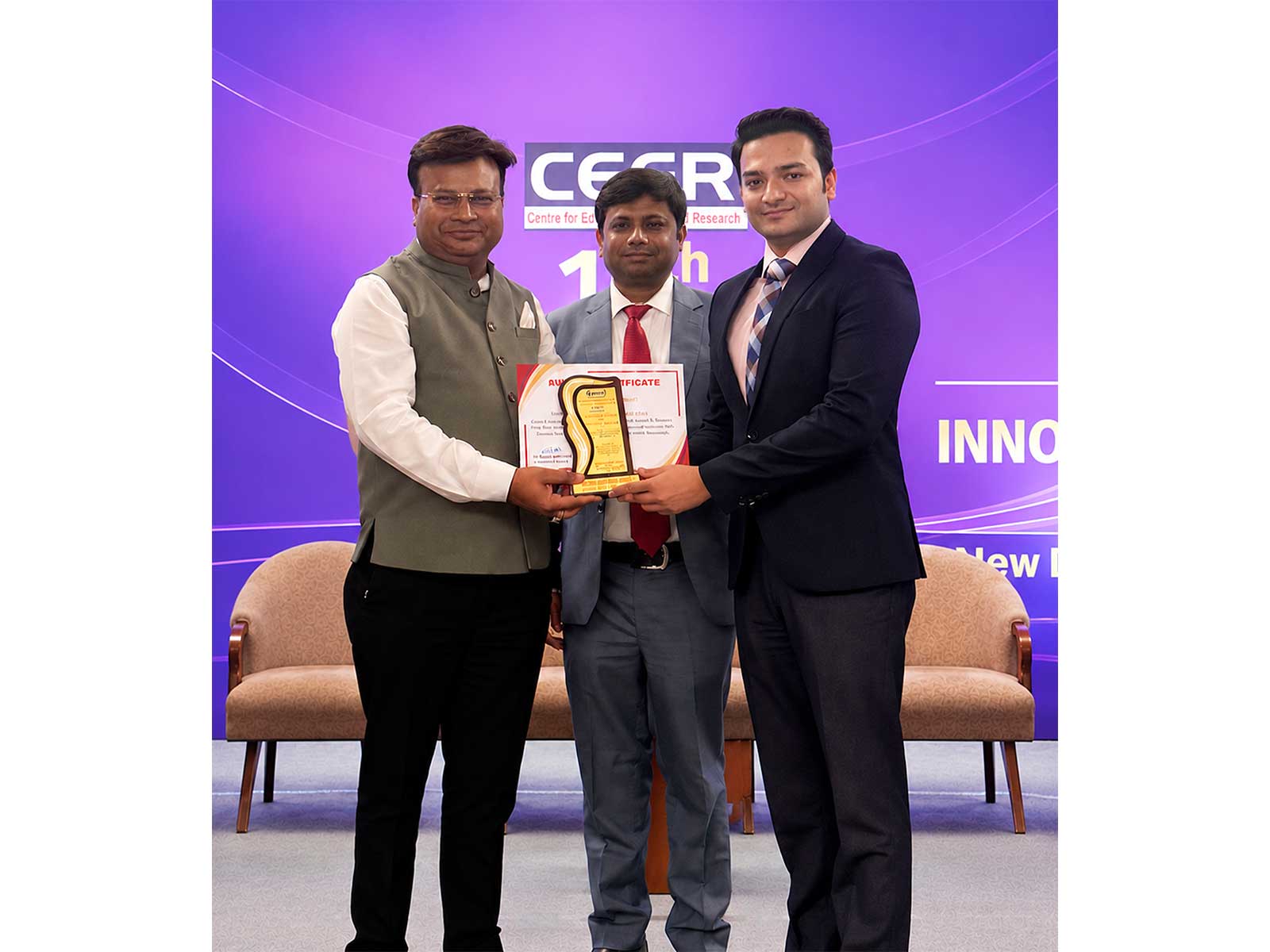 Pranav Raaj Aggarwall receives the National Awards at the 15th National Education Excellence Conclave 2026