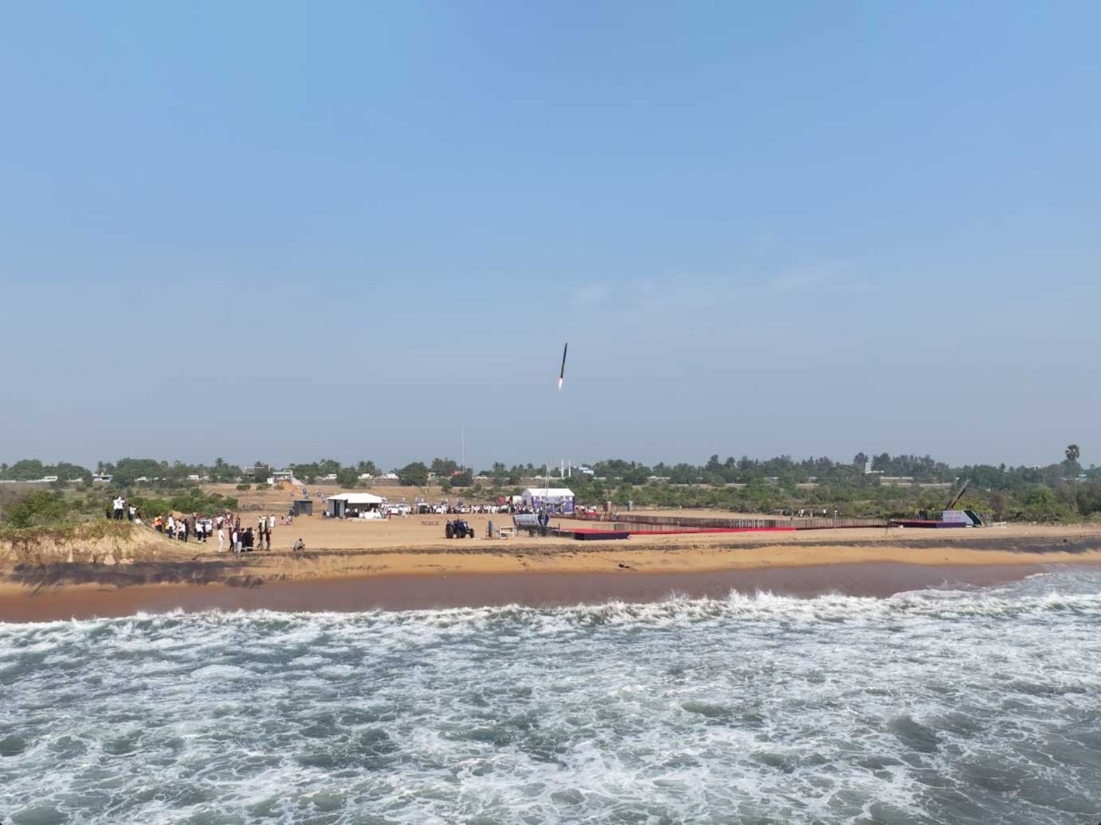 RHUMI TWIN 2026 demonstrates a 9-second engine burn, 3-second shutdown and 5-second reignition using hybrid propulsion technology; company to initiate investor discussions following successful flight demonstration.