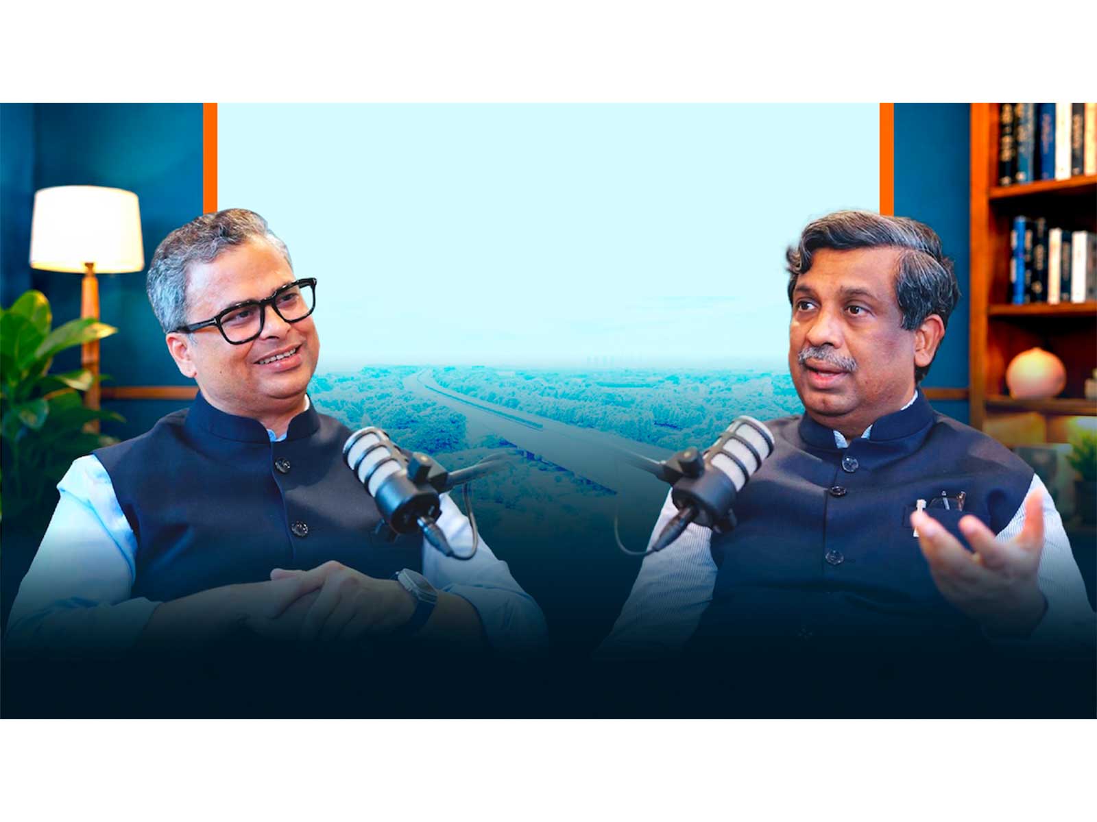 Dr. Zafar Khan, President, HIA and Executive Director & Joint CEO, Vertis Infrastructure Trust in conversation with MoRTH Secretary V. Umashankar
