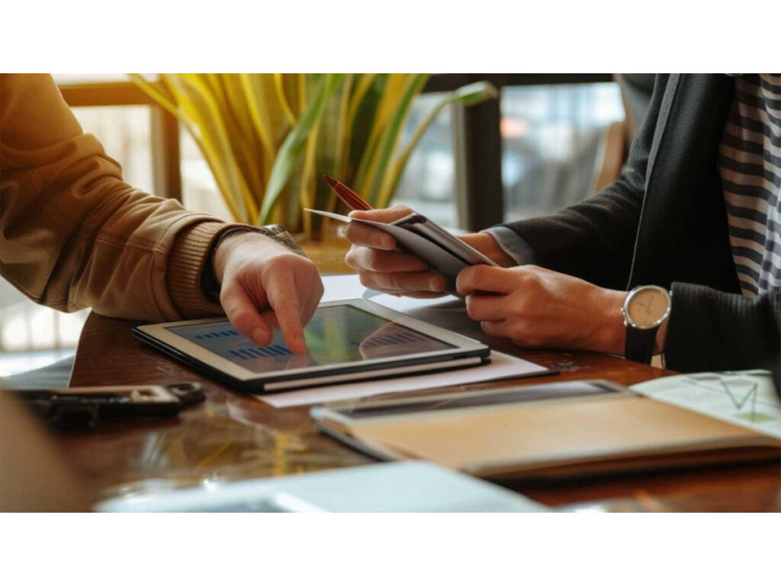 Common Financial Habits That Help Investors Manage Loan Repayments