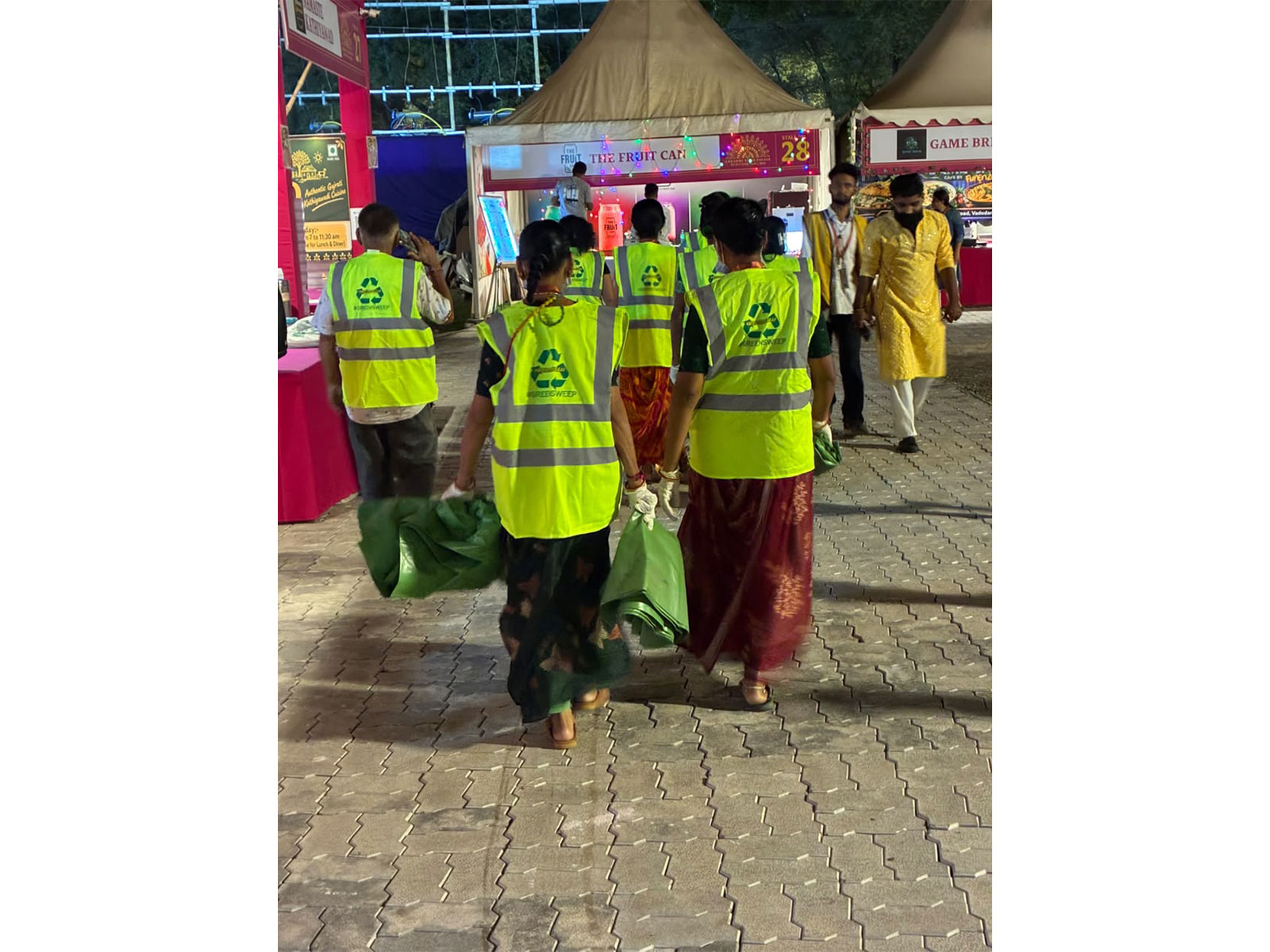 Anandana - The Coca-Cola India Foundation Supports Responsible PET Waste Management During Navratri Celebrations in Vadodara