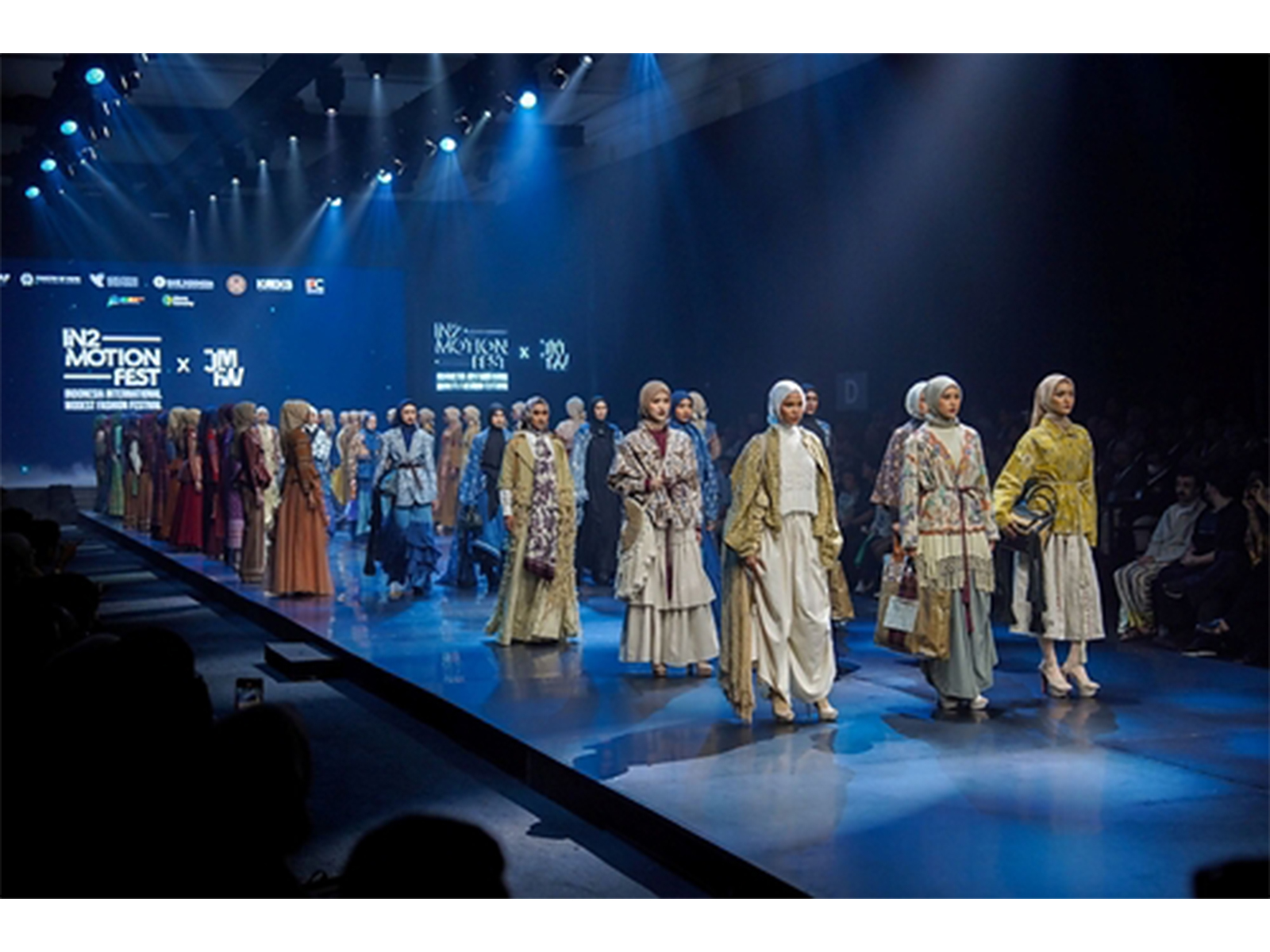 IN2MOTIONFEST X JMFW Strengthens Indonesia's Role as a Global Modest Fashion Sourcing Hub