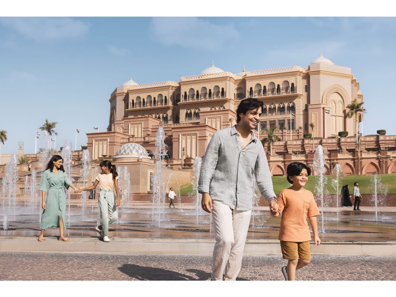 Experience Abu Dhabi - Emirates Palace Mandarin Oriental