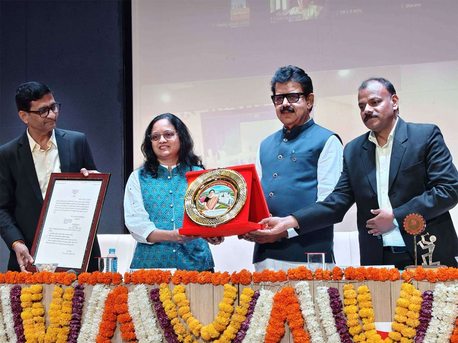 Shri Shankar Lalwani, Hon’ble MP, Graces the Ceremony; Industry Leaders, Alumni, Governing Body and Board of Management Members Attend 
