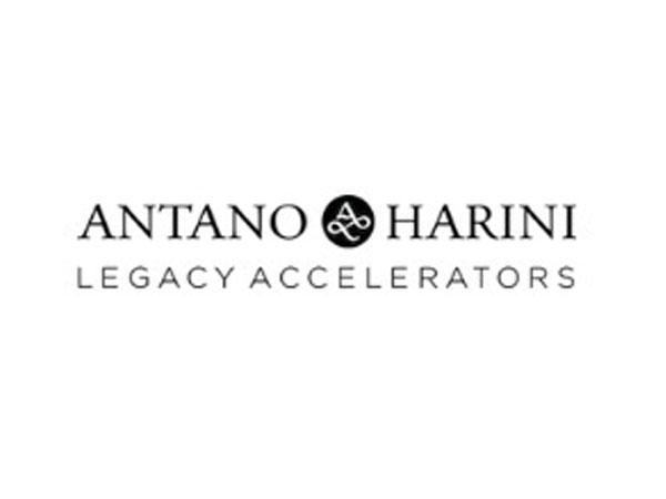 Antano and Harini honoured by Ministry of Social Justice and Empowerment