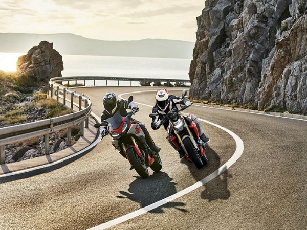 The dynamic duo: The all-new BMW F 900 R and F 900 XR launched in India