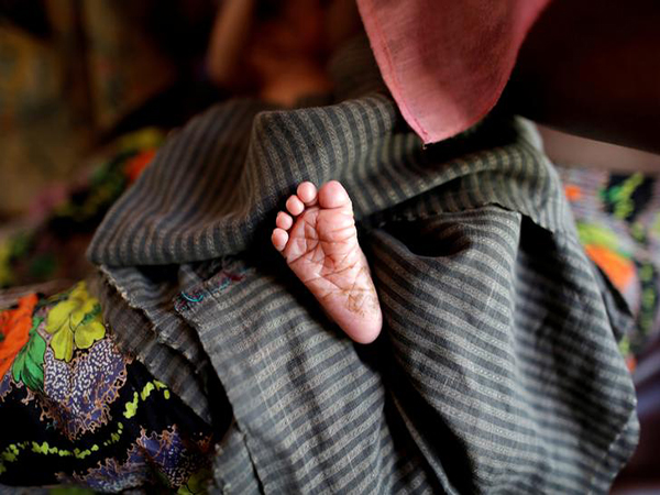 Baby dies after getting entangled in bedsheet in UAE
