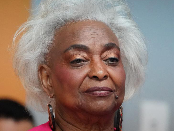 Former Florida elections official Snipes sues to be returned to job