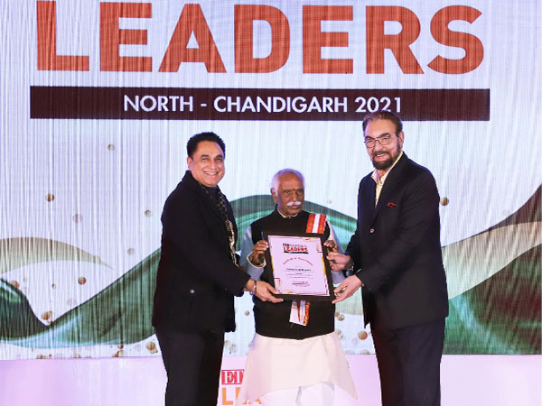CGC Jhanjeri's President bagged ET Inspiring Leaders North Chandigarh 2021 Award