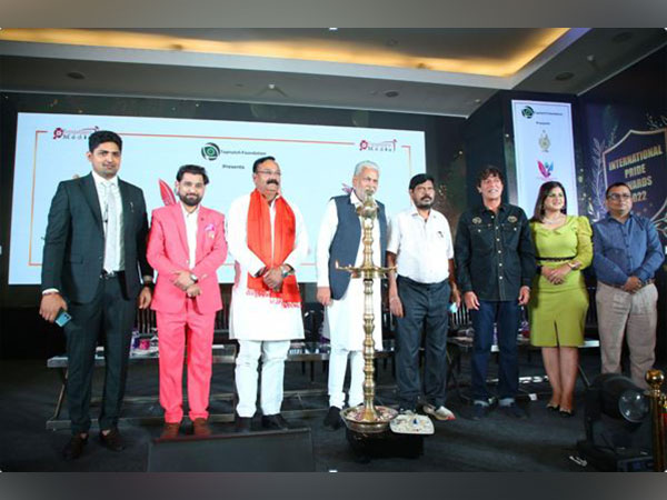 Topnotch Foundation acknowledged and felicitated the winners of International  Pride Awards 2022.