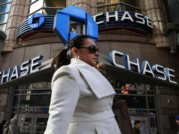 Alexandria Ocasio-Cortez's rebuttal to Chase Bank's thrifty '#MondayMotivation' tweet goes viral