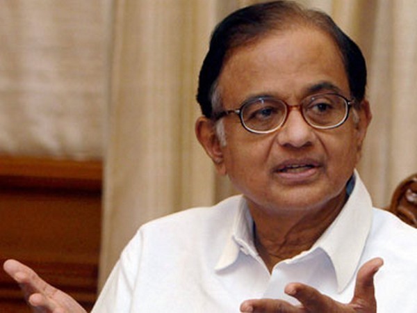 Economy not in very competent hands: Chidambaram
