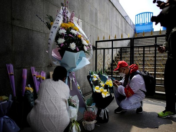 Beijing ramps up public transport service amid tomb-sweeping festival