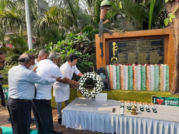 Surat pays tribute to the brave Martyrs of Pulwama
