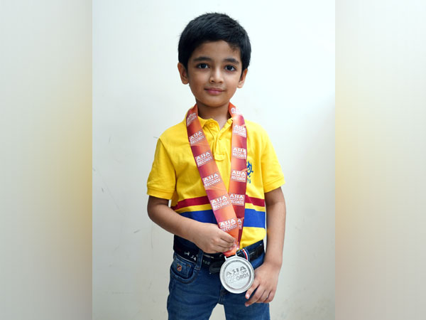 Dev Shah, youngest person to recite the names of all countries in order of their landmass - Asia Book of Records