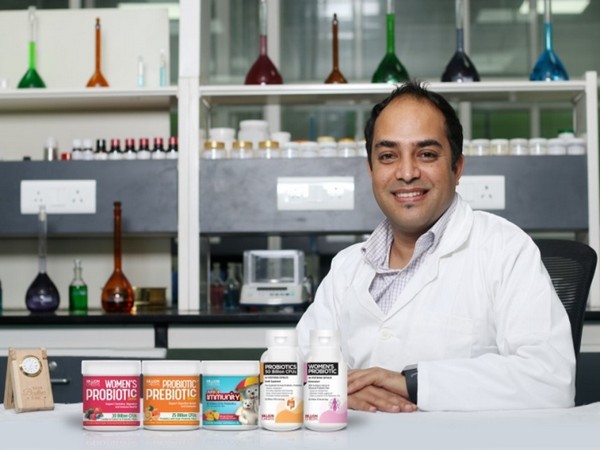 Dr. Prakash Bhatt with the range of probiotics by BillionCheers