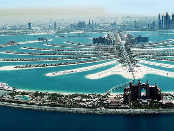 Dubai's homeowners want their say on short-term rents