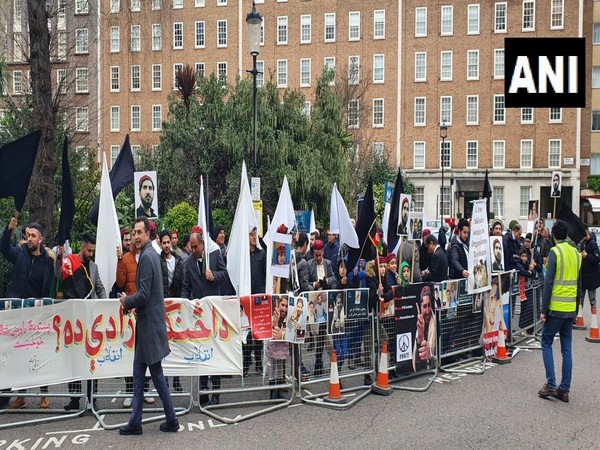 Pashtuns hold anti-Pakistan protest in London