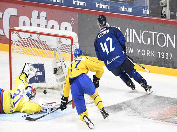 Finland defeats Canada in world juniors tune-up