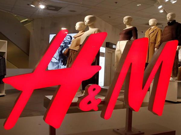 Can Clothing Rental Save Retail?