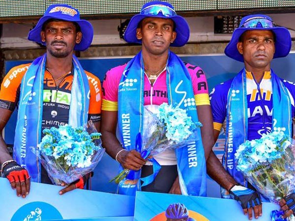 Hasantha clinches second stage