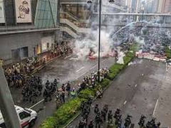 TikTok, Zoom to exit from 'new' Hong Kong