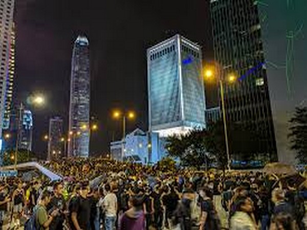 China imposes visa restrictions on US officials over Hong Kong