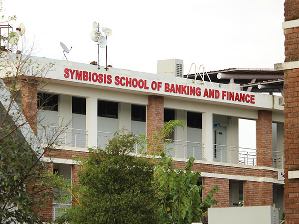 SSBF Pune offers one of the best industry-oriented banking and finance courses in India