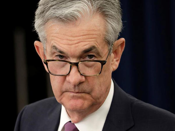 Warren Buffett calls Fed Chair Jerome Powell right man for the job