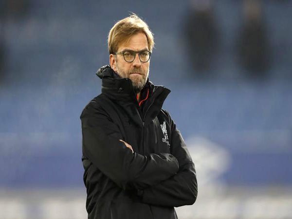 Jurgen Klopp: Liverpool boss says no extra pressure on Premier League leaders
