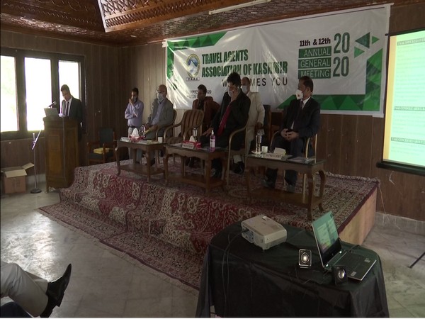 Travel Agents Association of Kashmir gears up to host tourists in Valley again
