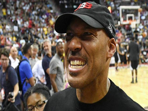 Opinion: These sports personalities should attempt a more peaceful 2019