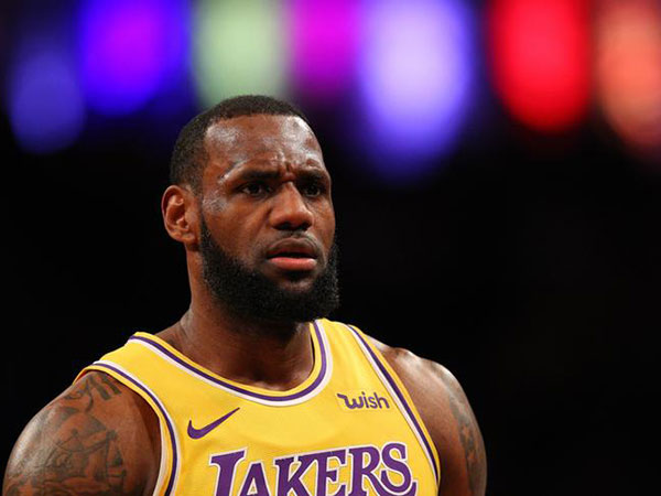 Ranking 10 story lines that defined year in sports, from 'Philly Special' to LeBron James