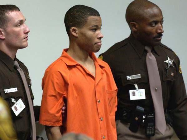 Virginia asks U.S. Supreme Court to call off resentencing for Beltway Sniper