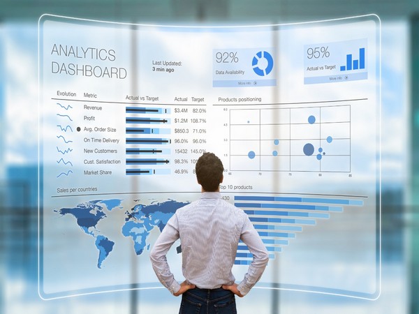 Master data analysis with Eduplusnow's Advanced Data Analytics Program for Executives
