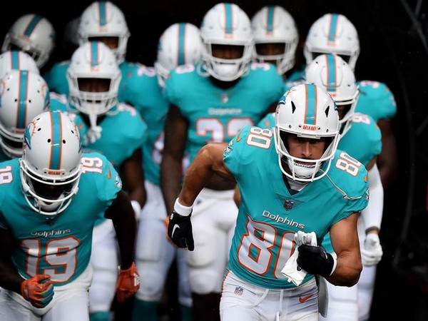 Reams of notes, quotes, anecdotes from Miami Dolphins' week of preparation