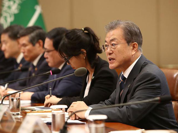 Finance, presidential policy chief to meet biz leaders over Japan's export curbs