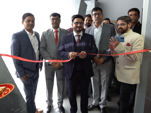 Mr. Bharat Aghara, CMO, Simpolo Vitrified inaugurating Simpolo Showroom in Una, Himachal Pradesh.
