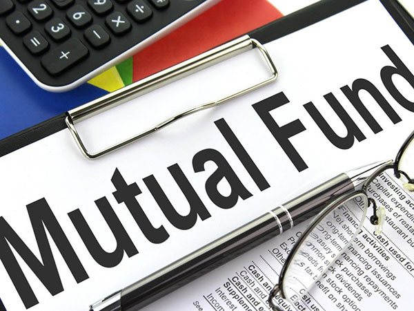Buy These 3 Stunning Healthcare Mutual Funds