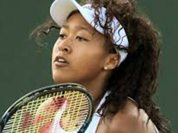 Naomi Osaka moves into Australian Open semifinals