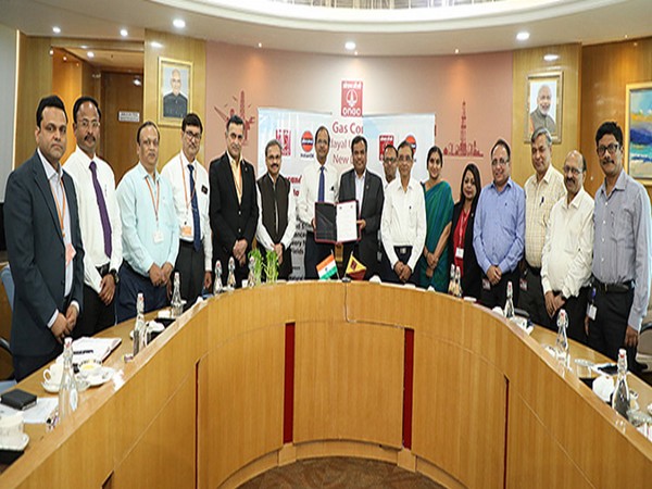 ONGC, Indian Oil join hands to reduce carbon emission, enhance oil recovery
