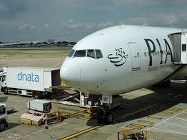 92 die in PIA plane crash in Karachi
