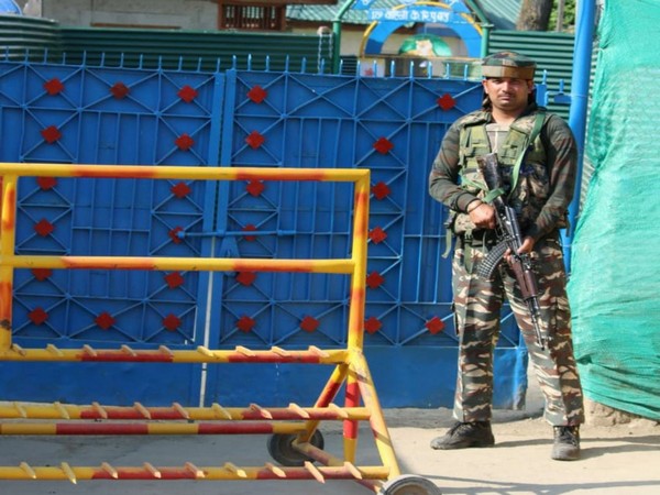 Meet the CRPF jawan who rescued 3 year-old in Sopore encounter