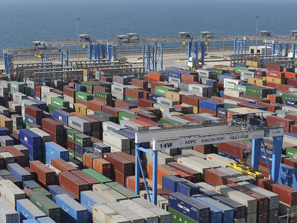 UAE eases Qatar shipping ban amid continuing Gulf dispute