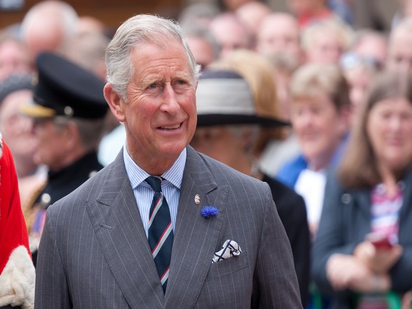 Prince Charles tests positive for COVID-19