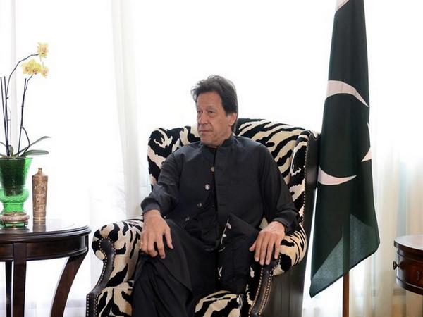 Ready to even talk to UK PM for Nawaz Sharif's deportation: Imran Khan