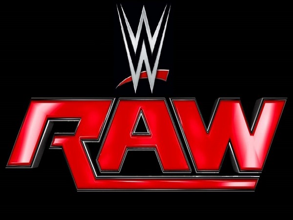 WWE stars congratulate Renee Young for big achievement