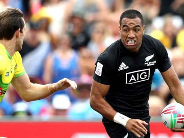 Hamilton Sevens: USA stun New Zealand in semi-finals and face Fiji in decider